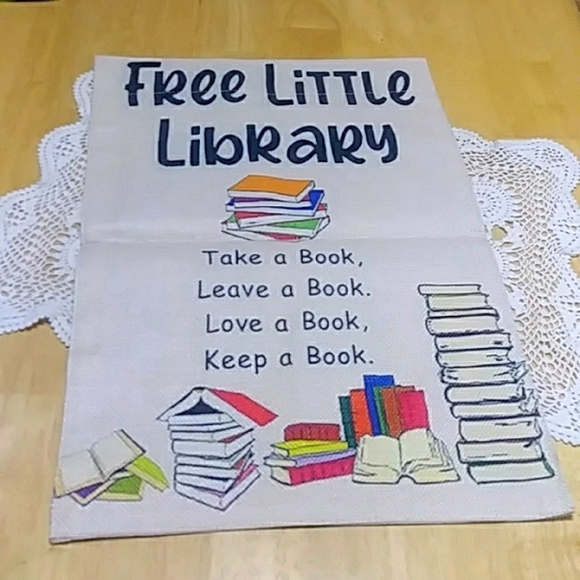 Start a free library Garden Flag, new item - Picture 1 of 3